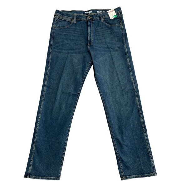 NEW Wrangler Men's 38 x 34 Relaxed Fit Jeans Straight Leg Denim Blue Cotton - Picture 3 of 8